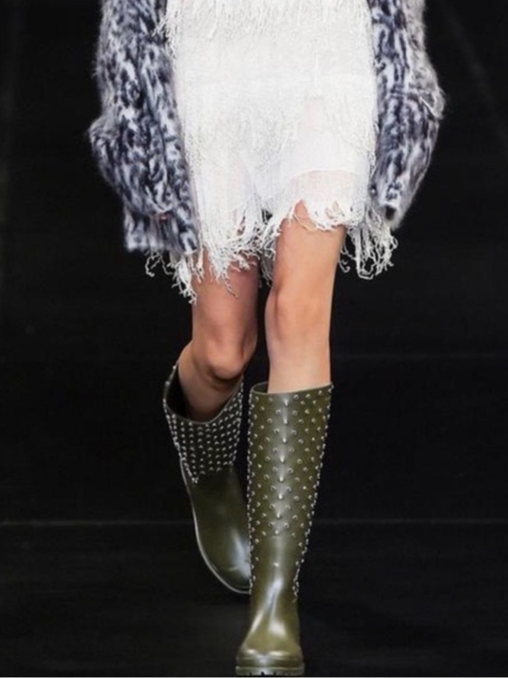 Saint Laurent Festival 25 Studded Crystal Green Rubber Rain Boots